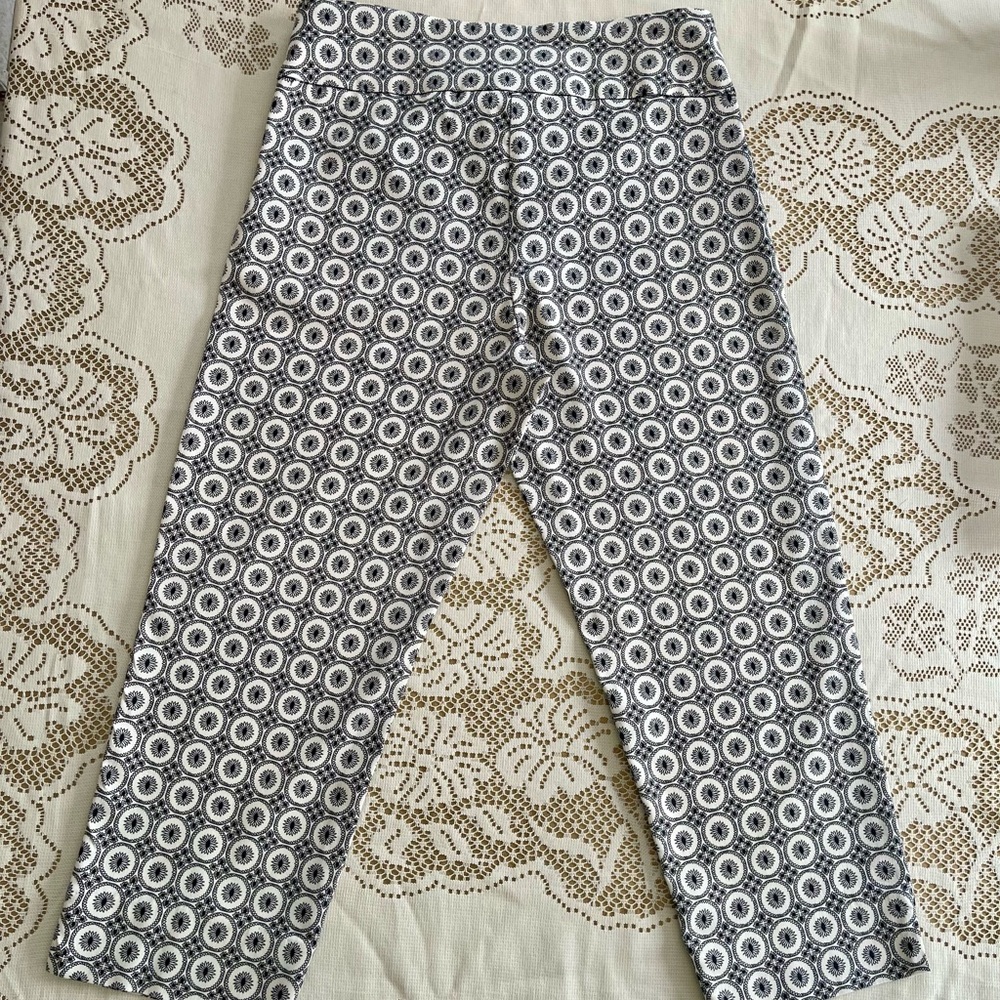 Valerie Steven’s Black and White Geometric Chinos